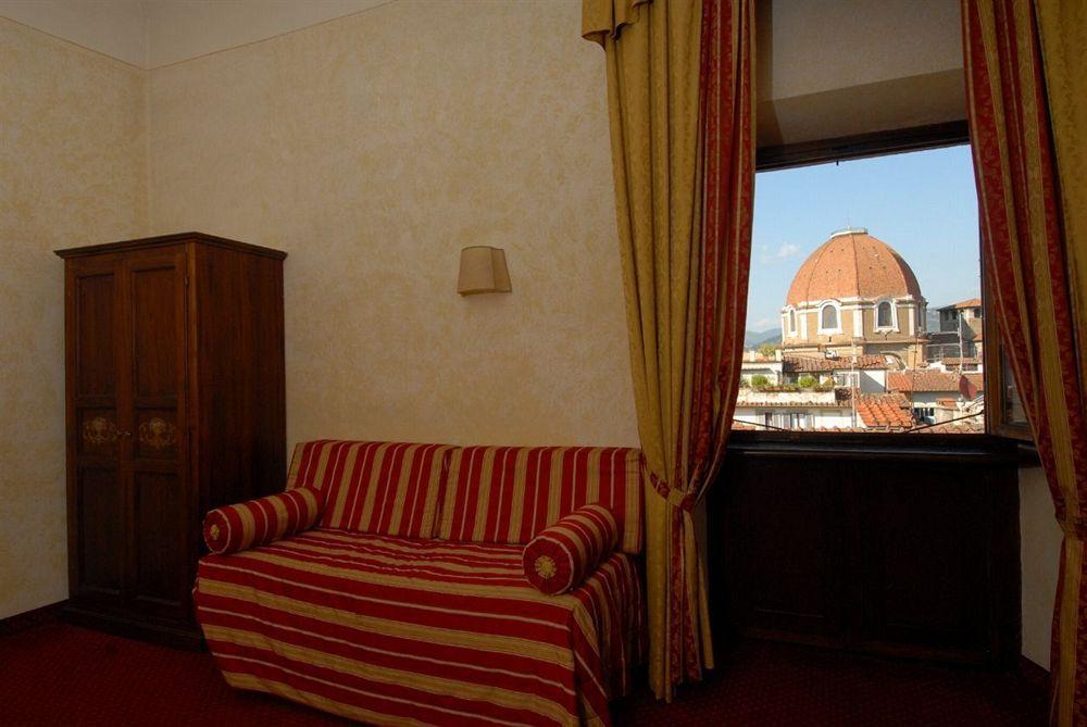 Hotel Paris Rome Buitenkant foto