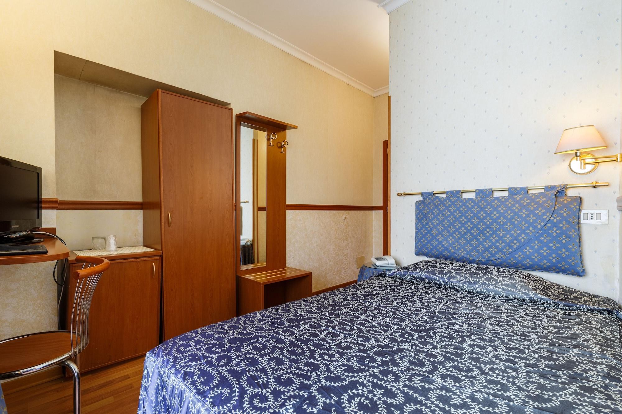 Hotel Paris Rome Buitenkant foto