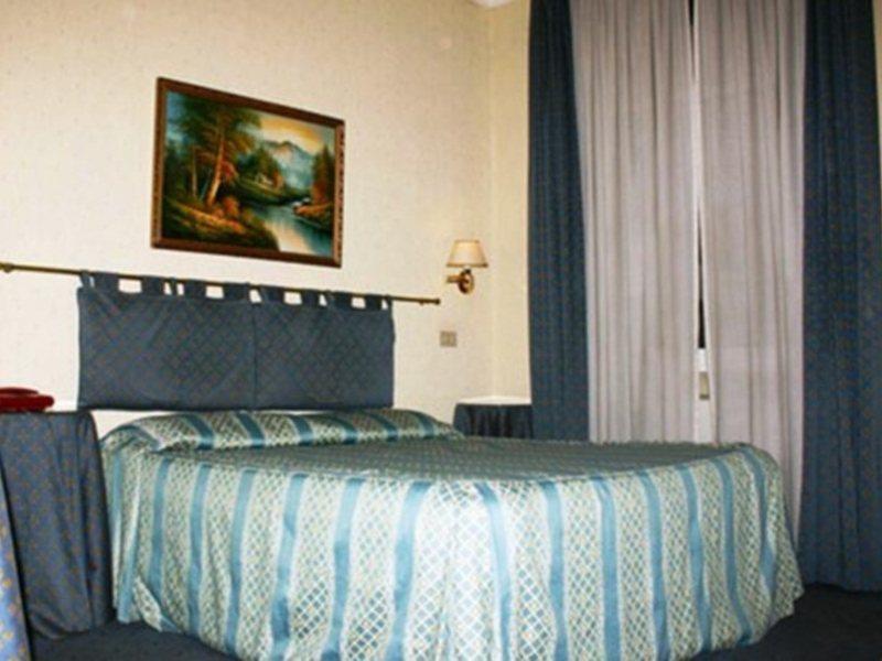 Hotel Paris Rome Buitenkant foto