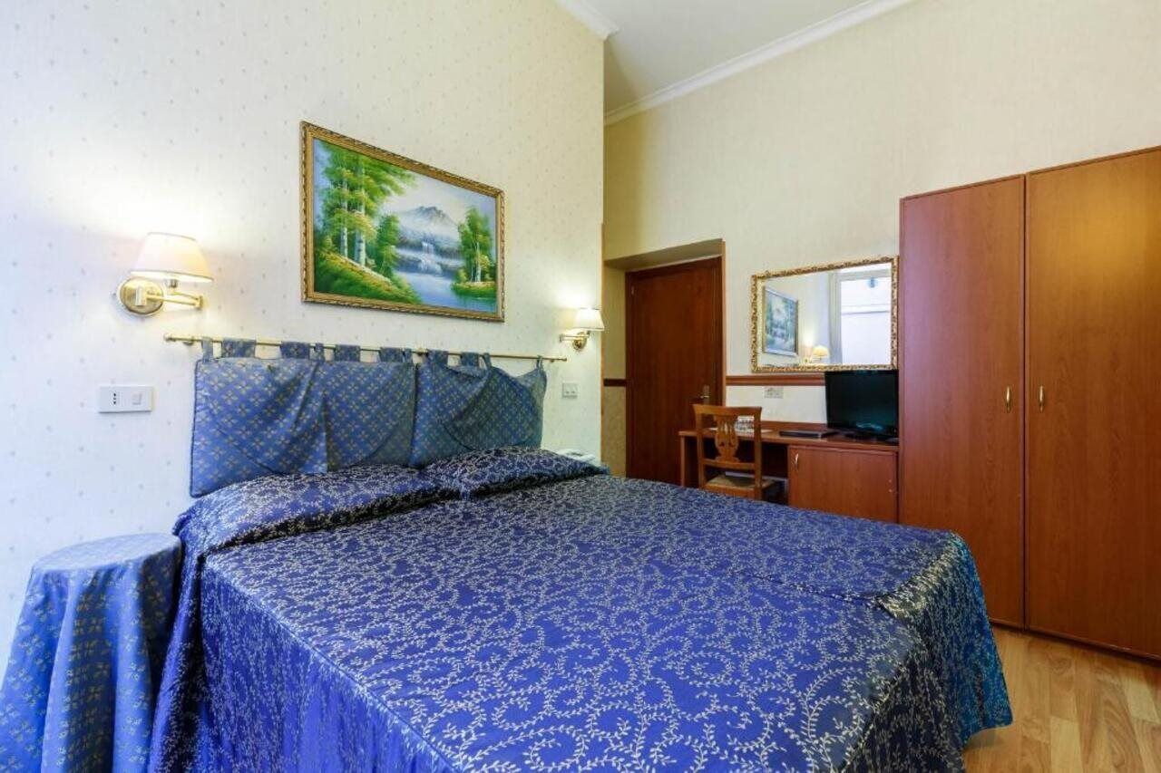 Hotel Paris Rome Buitenkant foto